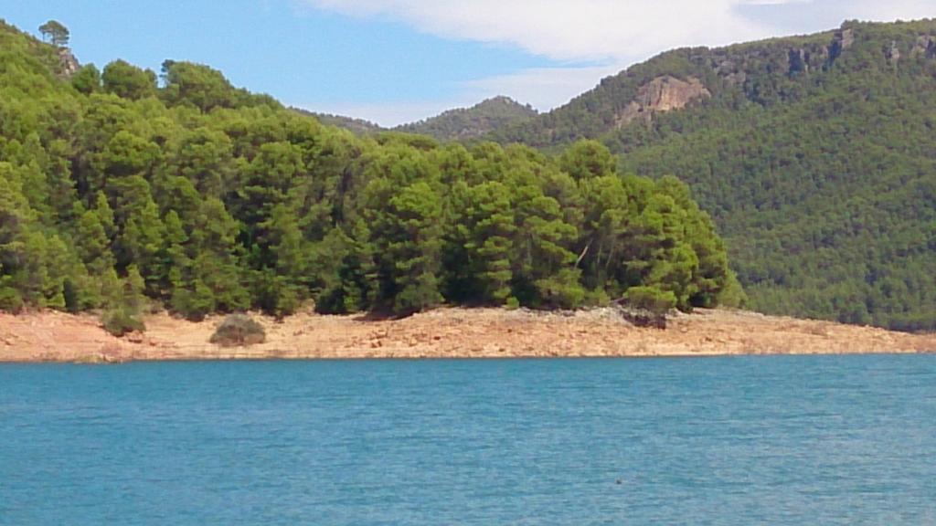 Alojamiento Turístico El Pantano de Cazorla Coto Ríos Exterior foto